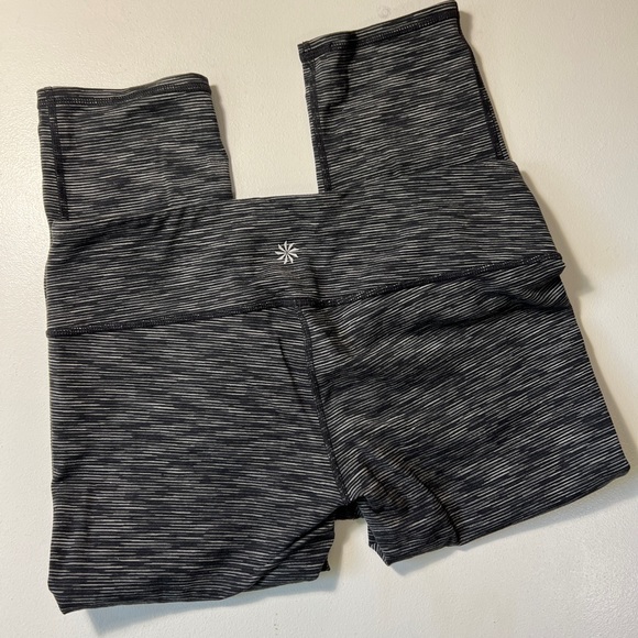 Athleta black and white stripped cropped leggings - Picture 3 of 6